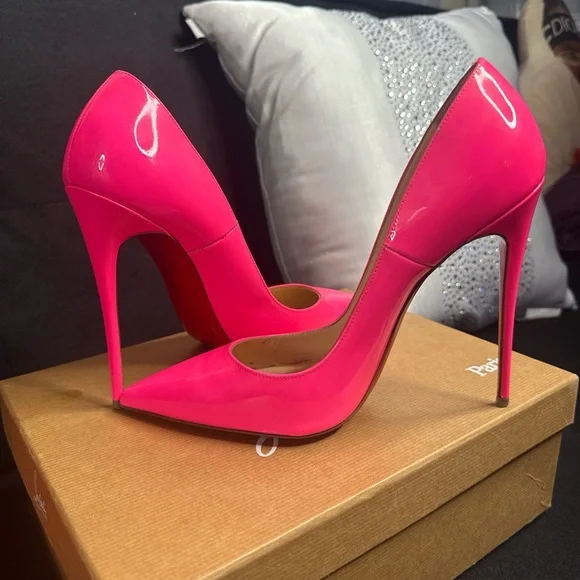 Christian Louboutin Vibrant Pink Heels - Picture 4 of 7